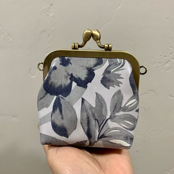 Handmade Genuine Leather Printed Floral Wooden Frame Bag with Small Purse Set - Picture 15 of 16